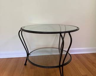 Round glass iron table 