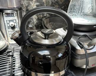 KitchenAid Electric Tea Kettle 