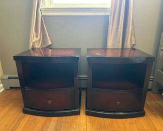 cherry wood nightstands 