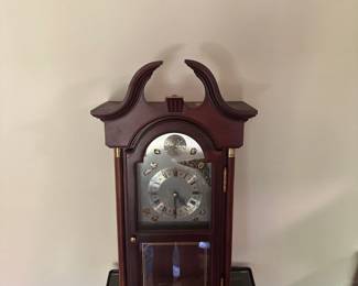 chiming pendulum wall clock 