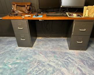 Office Desk with Filing Cabinets 