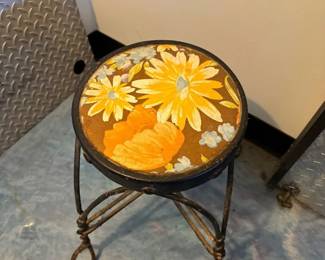 painted Ice cream stool / side table 
