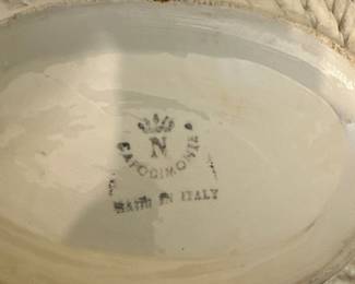 Capodimonte porcelain flower basket - Made in Italy 