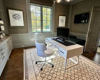 Handsome office 