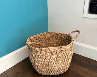Oversized basket 