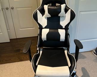 Leather gaming chair 