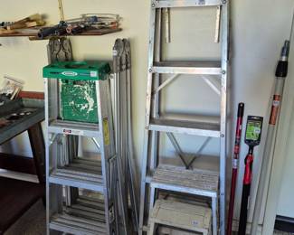 Multiple ladders available, including foldable ladder.