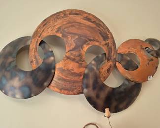 Wall sculpture is 4 fwwt long