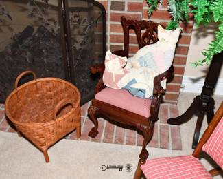 092Family Room