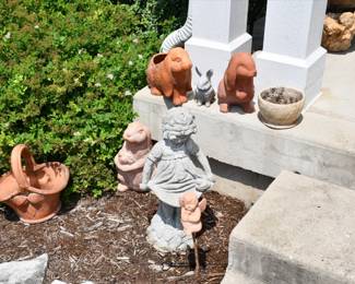 607Front Yard