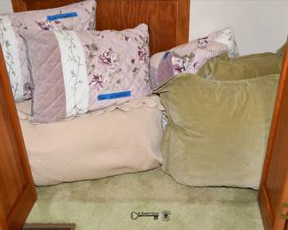 318Bedroom A