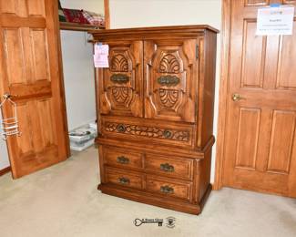 013Some Highlights Aurora Estate Sale
