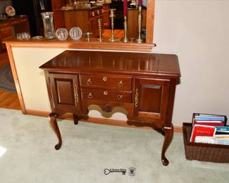 044Family Room