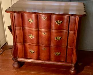 Reproduction of 300 year old Dutch chest, has mahogany veneer over oak. Old school locks and key