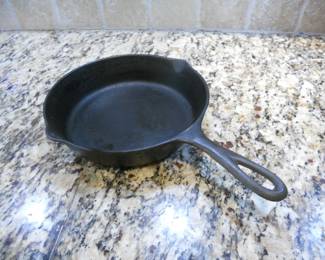 Vintage Wagner Ware Skillet