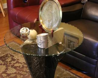 Art Deco Style Marble Pedestal End Table W/Pie Crust Glass Top