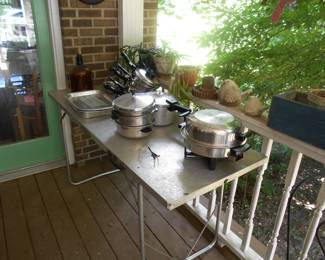 more pans