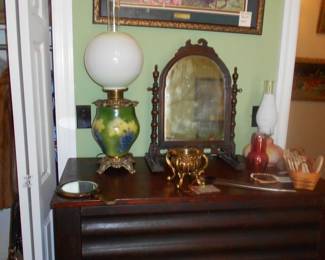 Victorian shaving mirror and mahogany chest, lamps