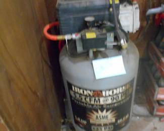 Air compressor
