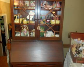 Nice Mahogany