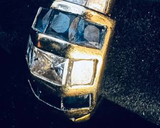 18k diamond and topaz ring
