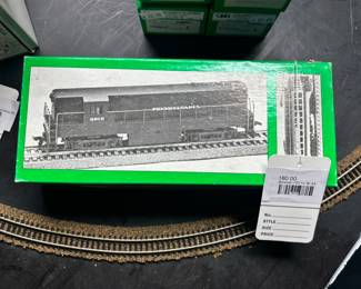 Browser HO H - 16 - 44
