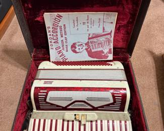Vintage 1950's Brindisi 3 1/2 Octave Accordion with case