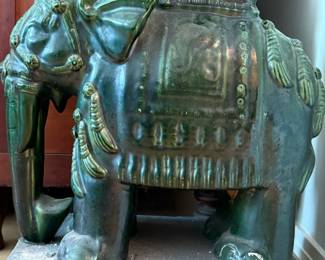Emerald Green Ceramic Elephant Stand