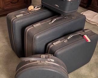 Vintage American Tourister