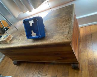 Vintage Hope Chest $ 94.00
