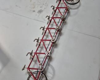 Diecast Six-Seater Bicycle Toy