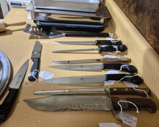Kitchen knives