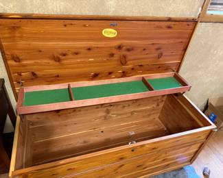 Morristown Cedar Chest - amazing condition!