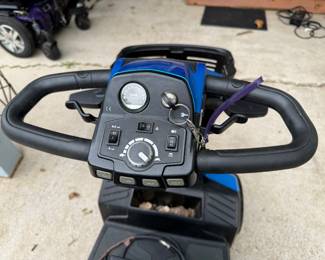 Pride Victory LX Sport four wheel mobility scooter - runs amazing!