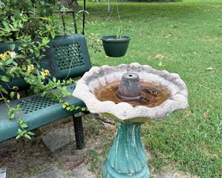 Bird bath