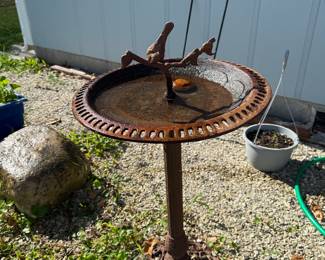 Bird bath