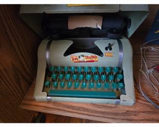 Tom thumb children's typewriter 