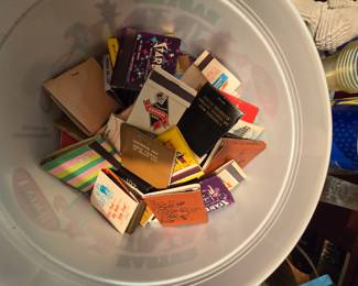 Matches, match books