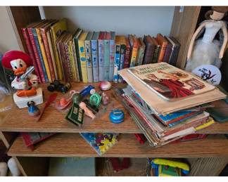 Vintage BOOKS, GOLDEN BOOKS
