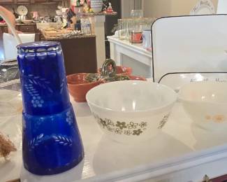 Cut to Clear Bedtime Decanter - Pyrex Bowls