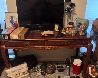 2 Drawer Desk -