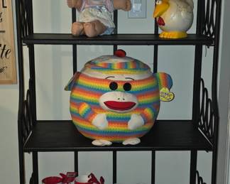 Shelving- Cabbage Patch Doll