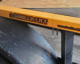 Gorilla-Lift Installed