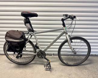 84 MarinHybridBike17FramewRearBagShimanoTruVativCrankset