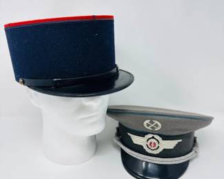 93 VintageMilitaryUniformCapsEastGermanNVAVisorKepiHat