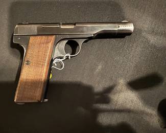 WWI pistol