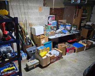 aa garage table