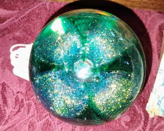 536. PAPER WEIGHT $20