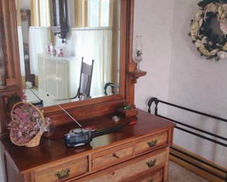 21, ANTIQUE DRESSER GREAT CONDITION $345