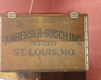 95. ANHEUSER BUSCH CRATE